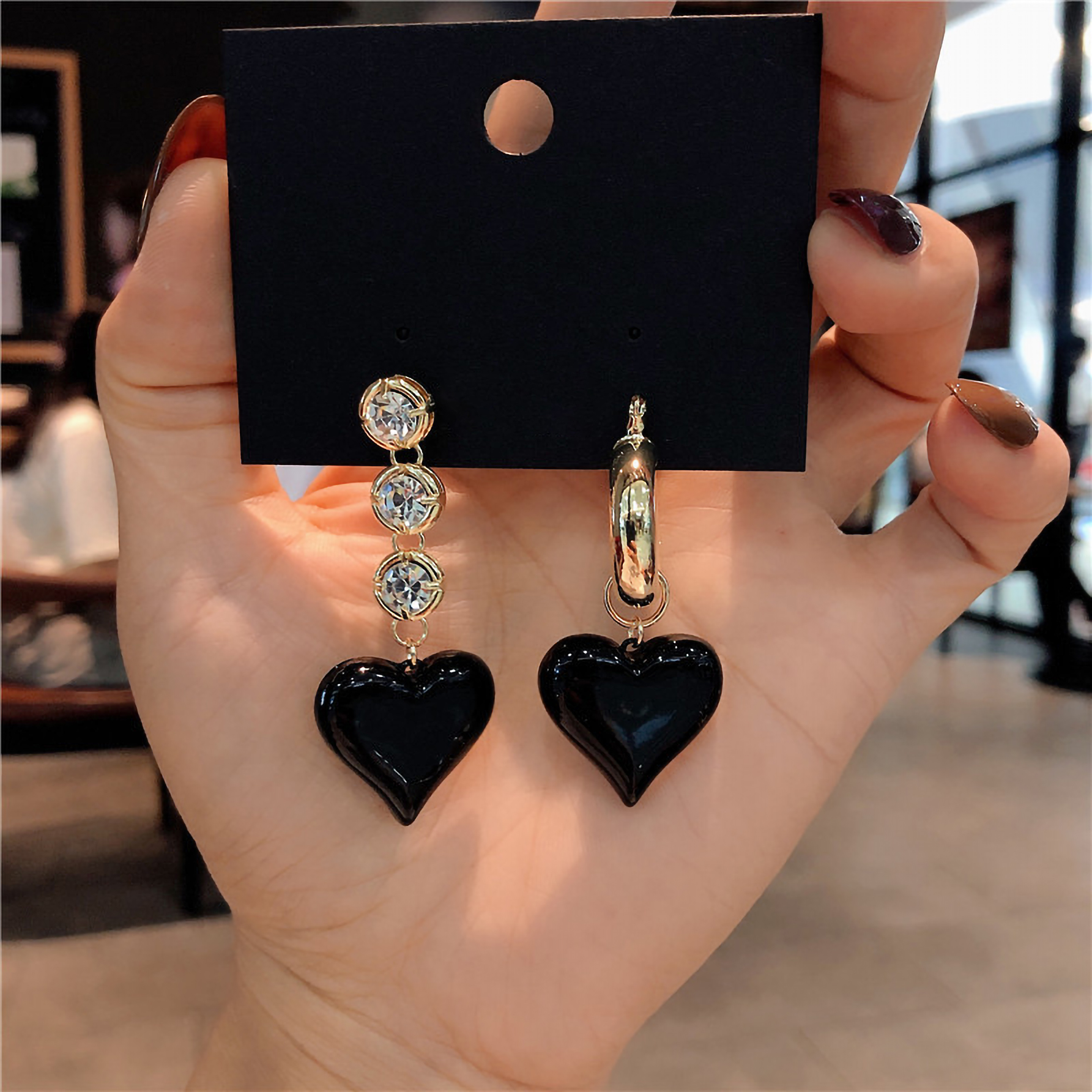 1 Pair Vintage Style Heart Shape Copper Plating Inlay Zircon 24k Gold Plated Drop Earrings display picture 3