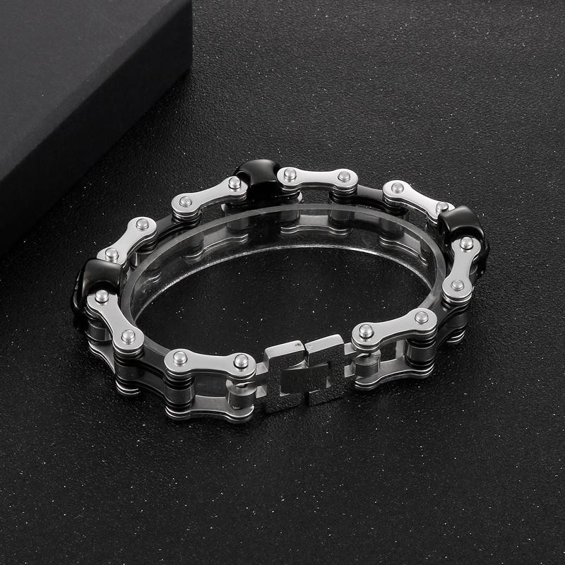 Hip-Hop Cool Style Skull Stainless Steel 18K Gold Plated Men'S Bracelets display picture 11
