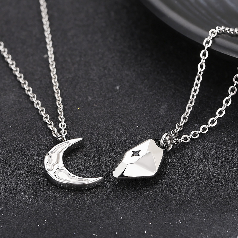 Casual Simple Style Irregular Star Moon Stainless Steel Pendant Necklace display picture 9