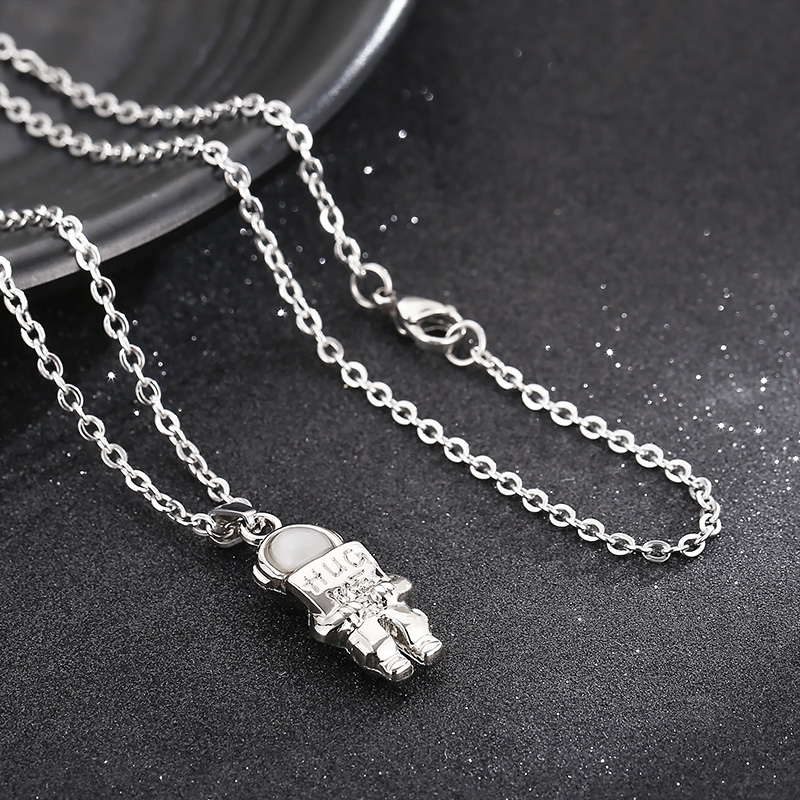 Casual Simple Style Astronaut Stainless Steel Inlay Artificial Gemstones Sweater Chain display picture 1