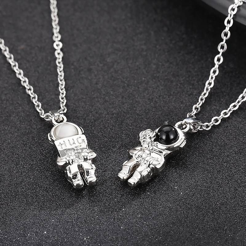 Casual Simple Style Astronaut Stainless Steel Inlay Artificial Gemstones Sweater Chain display picture 8