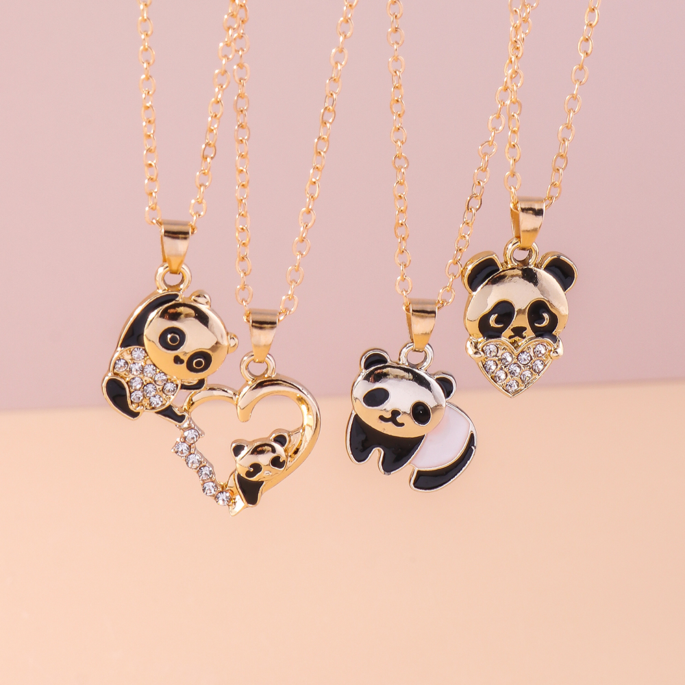 Lindo Estilo Moderno Panda Aleación Embutido Diamantes De Imitación Mujeres Collar Colgante display picture 7