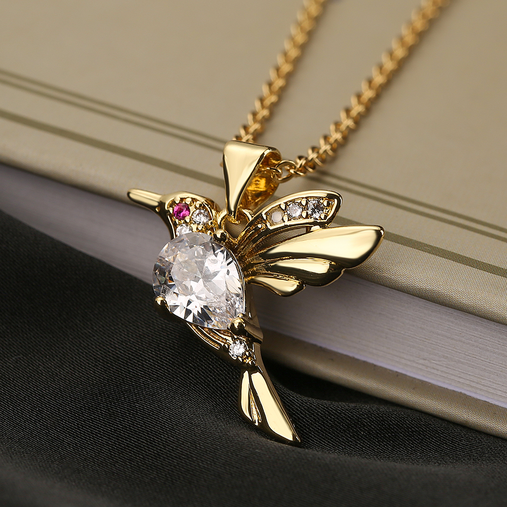 Moderner Stil Glänzend Vogel Kupfer 18 Karat Vergoldet Zirkon Halskette Mit Anhänger In Masse display picture 4