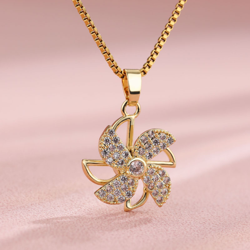 Stainless Steel 18K Gold Plated Elegant Shiny Plating Inlay Maple Leaf Flower Zircon Pendant Necklace display picture 9