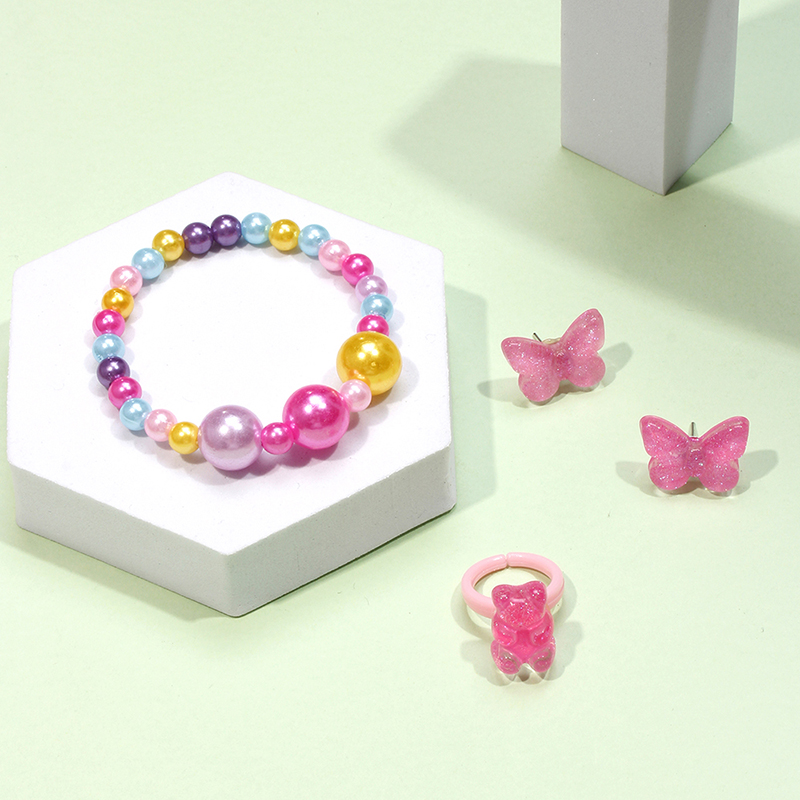 Cute Sweet Bear Butterfly Beaded Plastic Resin Girl's Rings Bracelets Ear Studs display picture 1