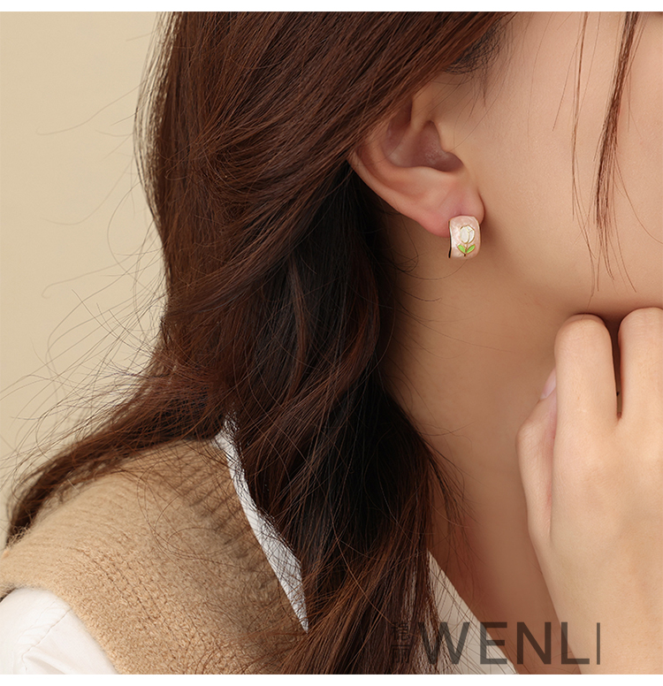 النمط الكوري ورد سبيكة المينا امرأة ترصيع الأذن display picture 6