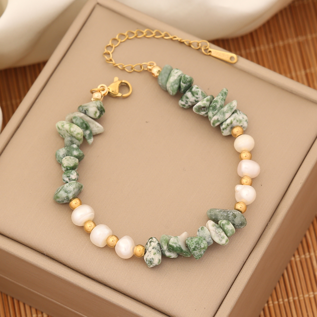 INS Style Commute Irregular Stainless Steel Imitation Pearl Natural Stone 18K Gold Plated Bracelets In Bulk display picture 9