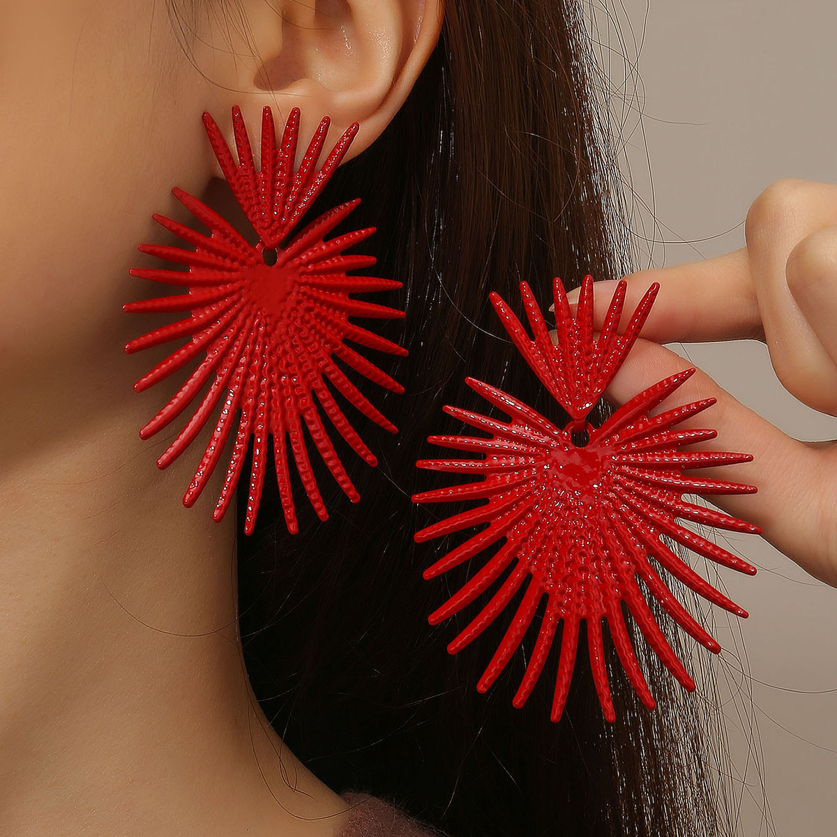 Exaggerated Sun Arylic Women's Drop Earrings display picture 1