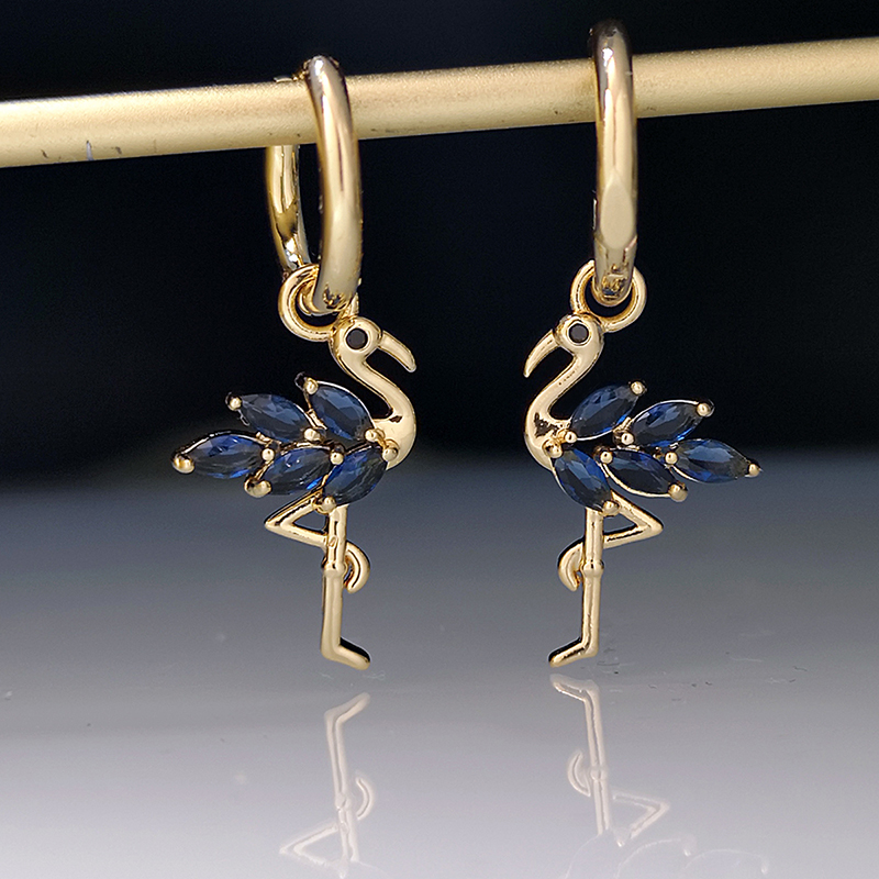 1 Pair Modern Style Flamingo Copper Plating Inlay Zircon Gold Plated Drop Earrings display picture 3