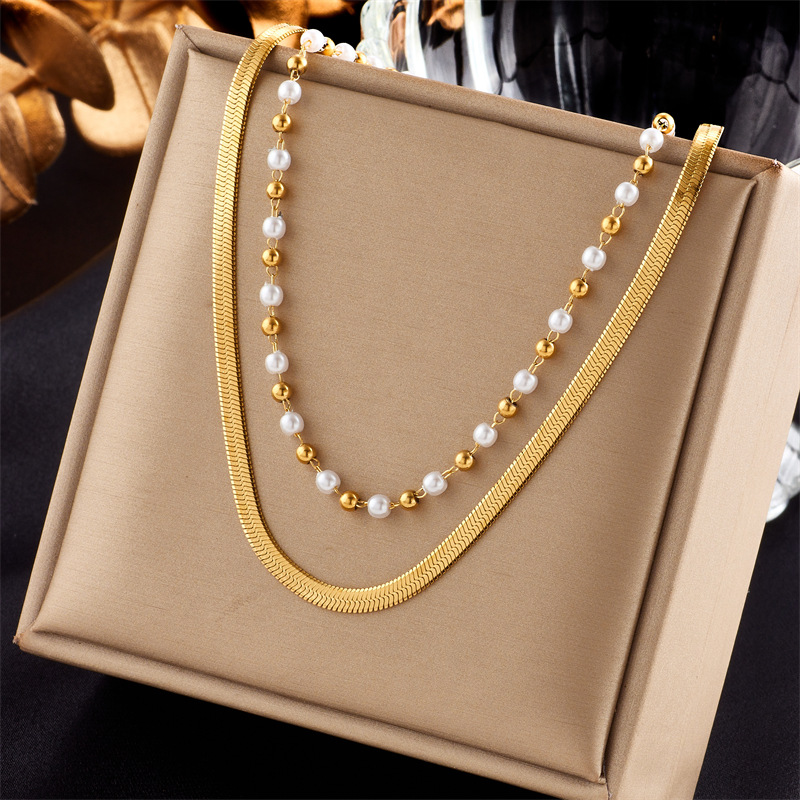 304 Stainless Steel 18K Gold Plated Casual Simple Style Beaded Pearl Plating Solid Color Layered Necklaces display picture 1
