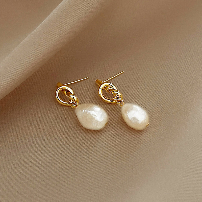 1 Pair Basic Vintage Style Korean Style Solid Color Alloy Ear Studs display picture 3