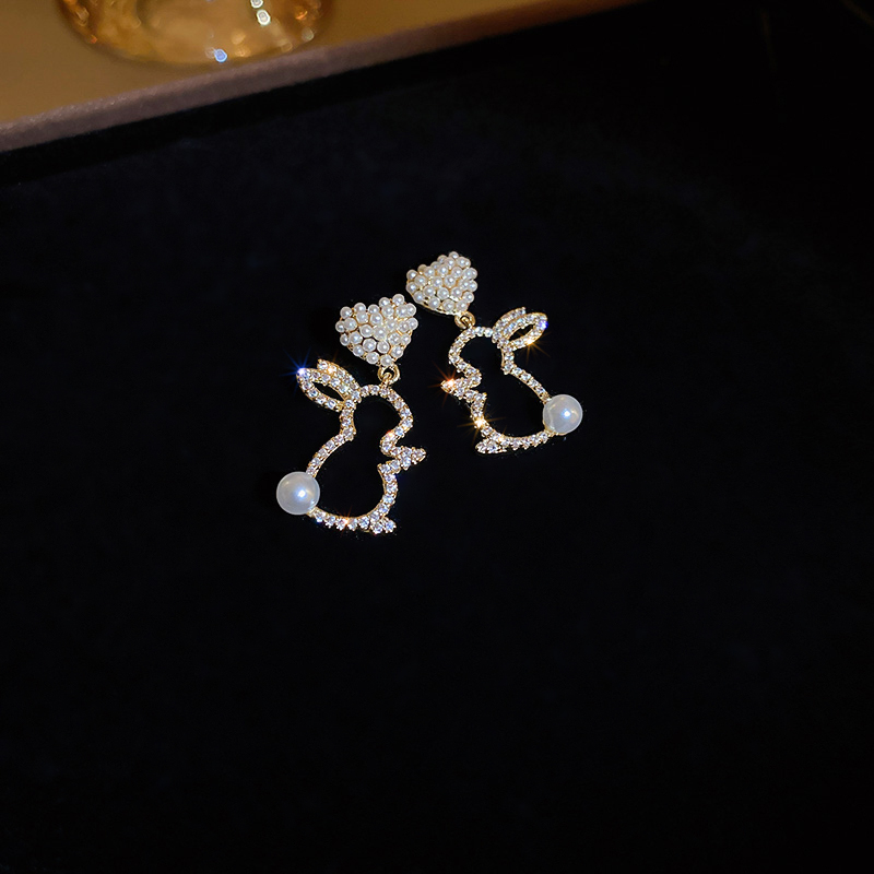 Korean Style Rabbit Alloy Inlay Artificial Gemstones Women's Drop Earrings display picture 8
