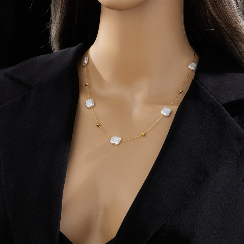 Acier Inoxydable 304 Plaqué Or 18K Style Baroque Perlé Placage Carré Plastique Collier display picture 5