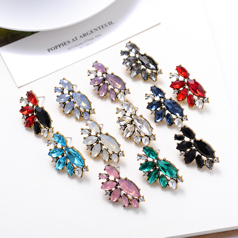 Streetwear Color Block Arylic Alloy Rhinestone Plating Gold Plated Women's Ear Studs display picture 3