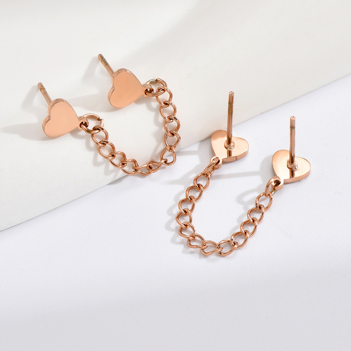 1 Pair Simple Style Heart Shape Plating 304 Stainless Steel 14K Gold Plated Rose Gold Plated Earrings display picture 6