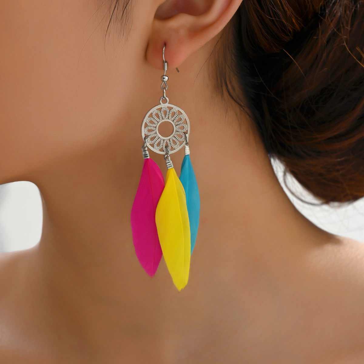 Vacation Beach Dreamcatcher Alloy Feather Handmade Tassel Plating Beads Feather Women's Drop Earrings display picture 7