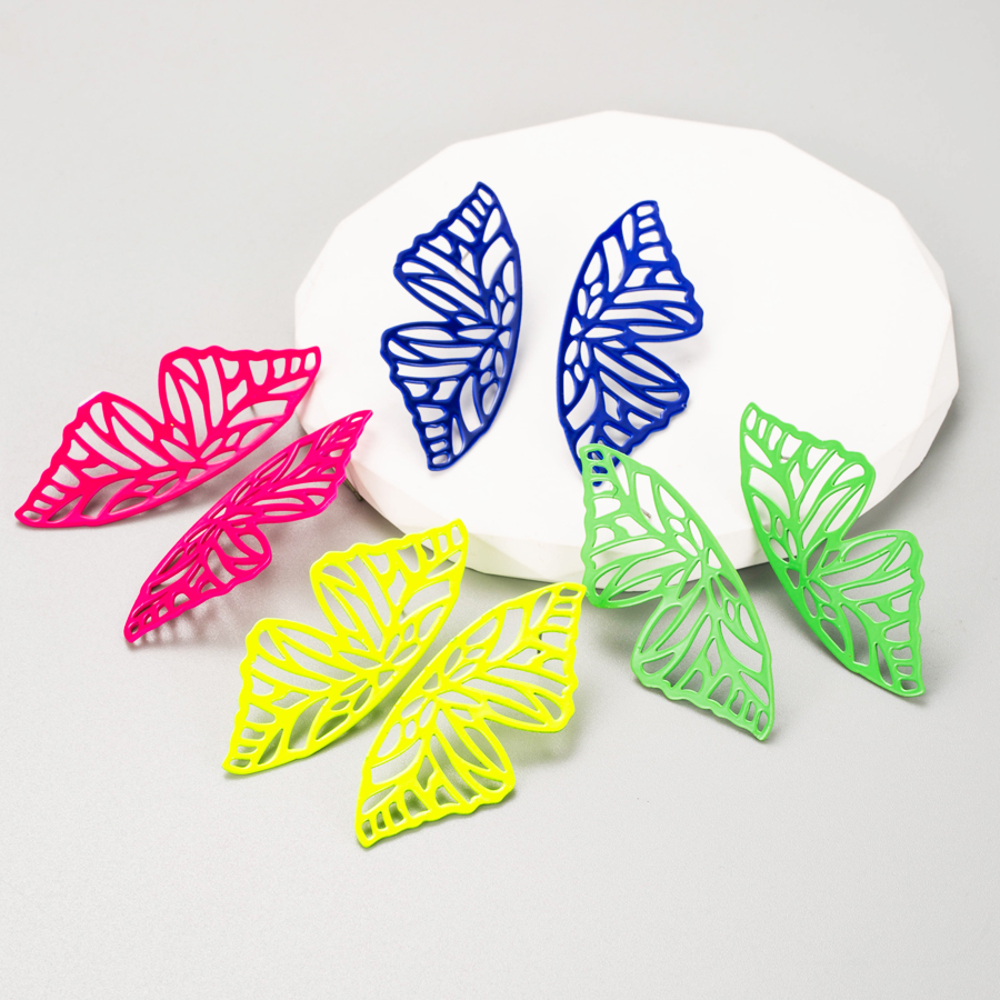 1 Pair Sweet Wings Butterfly Spray Paint Plating Alloy Gold Plated Ear Studs display picture 2