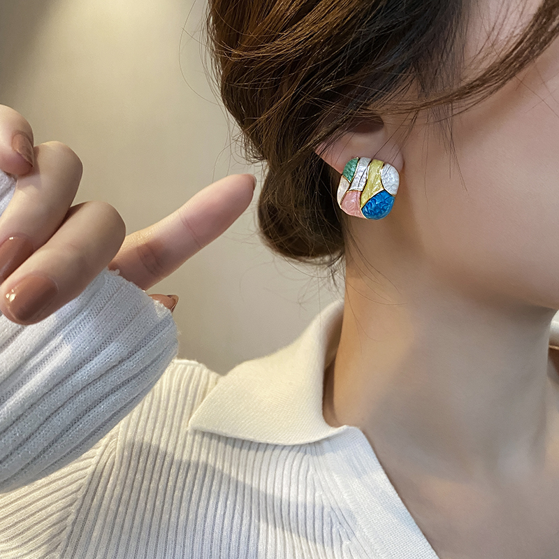 1 Pair Simple Style Korean Style Color Block Square Drip Glazed Alloy Ear Studs display picture 5