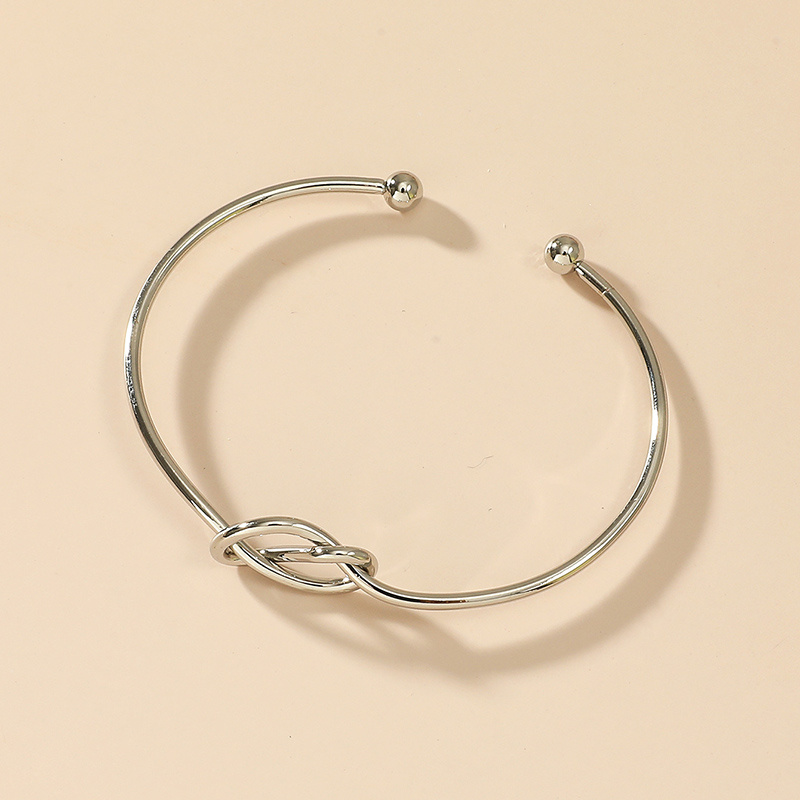 Casual Simple Style Knot Alloy Women's Bangle display picture 6
