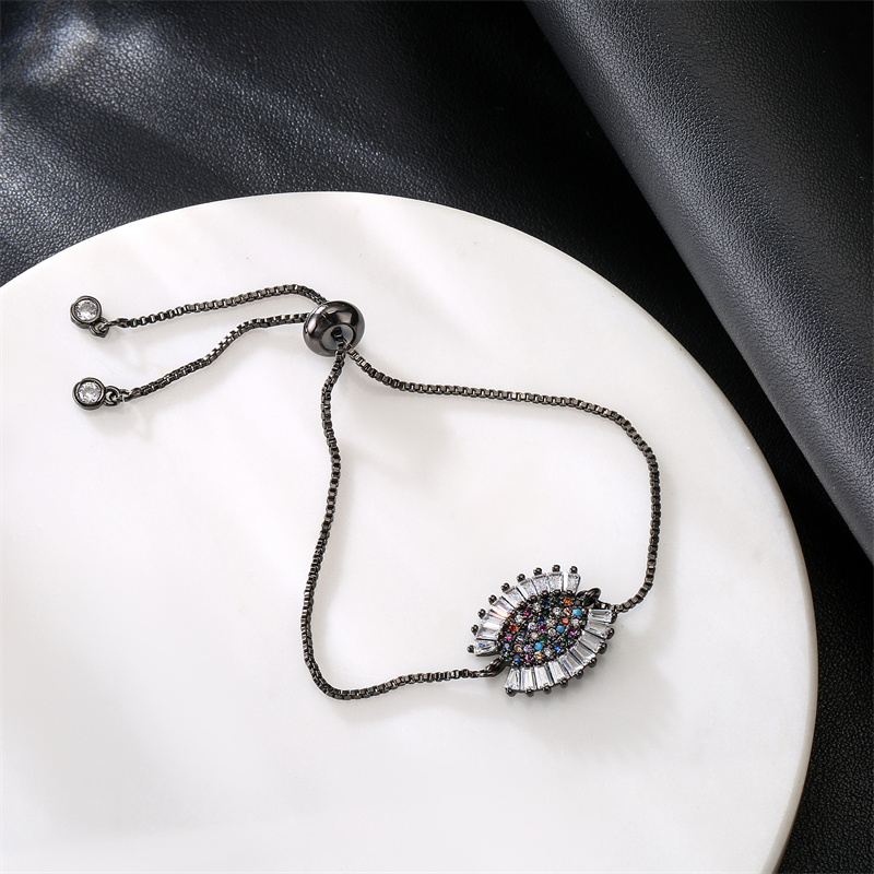 Le Cuivre Glamour Style Classique Géométrique L'Oeil Du Diable Main De Fatima Placage Incruster Zircon Bracelets display picture 4