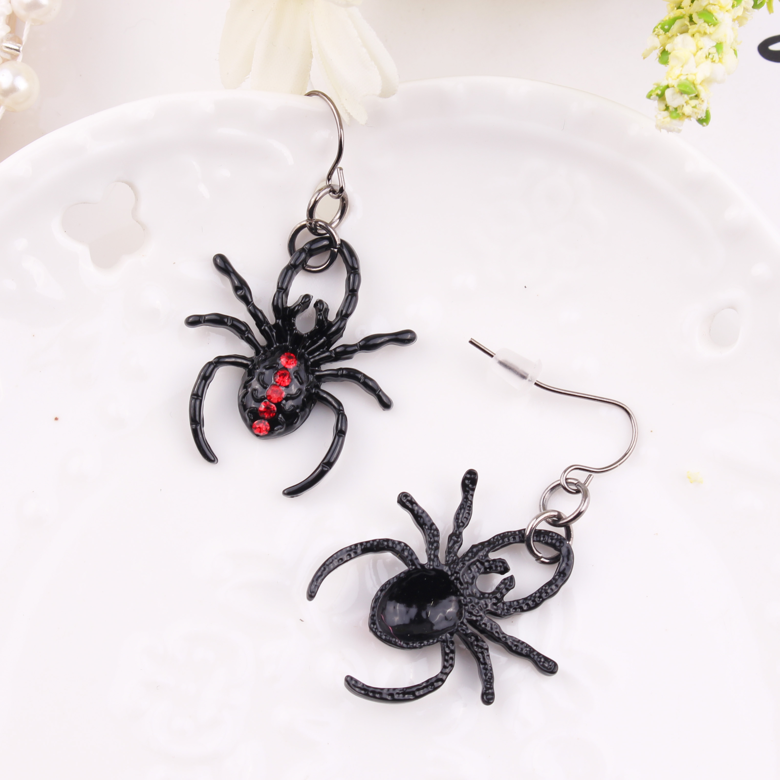 Hip-hop Spider Alloy Women's Drop Earrings display picture 2
