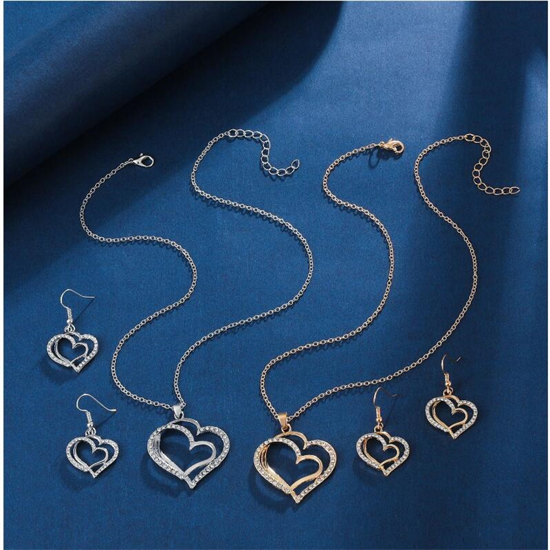 Elegant Shiny Heart Shape Rhinestones Alloy Wholesale Earrings Necklace display picture 6