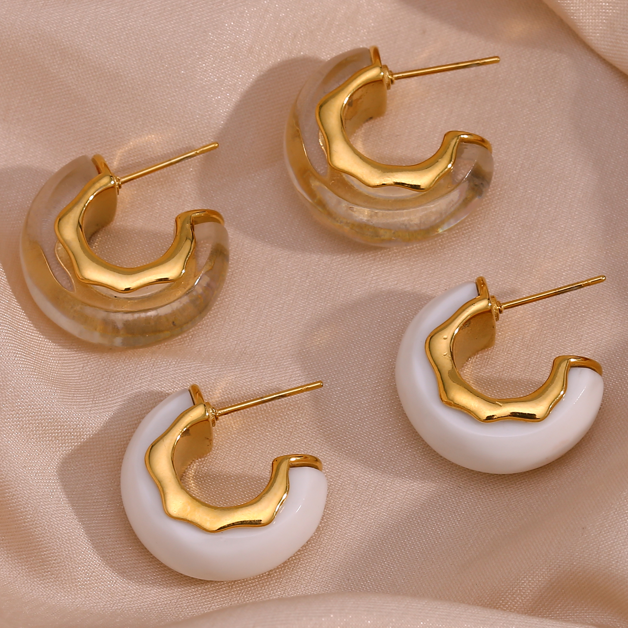 1 Pair Simple Style C Shape Plating Stainless Steel Arylic 18k Gold Plated Ear Studs display picture 1