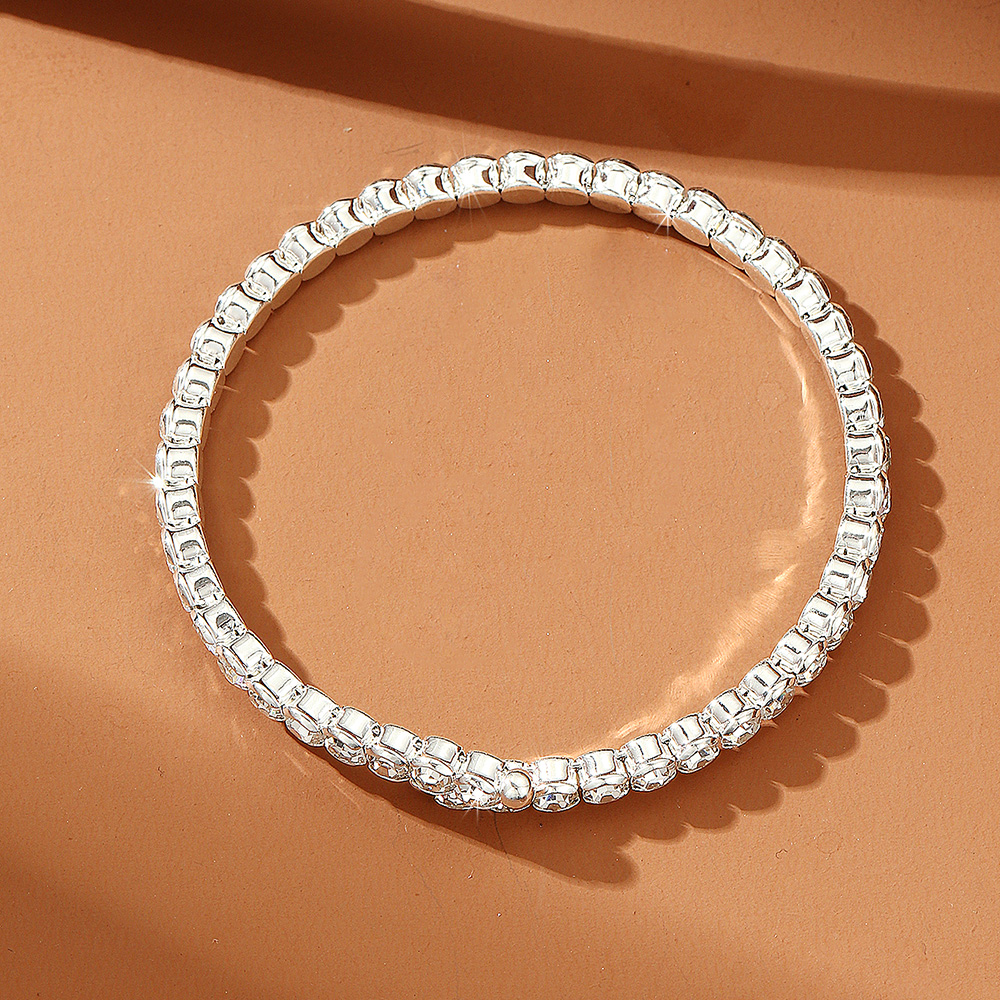 Moderner Stil Überdimensioniert Einfarbig Künstliche Edelsteine Künstliche Perle Inlay Strasssteine Perle Frau Armreif display picture 7