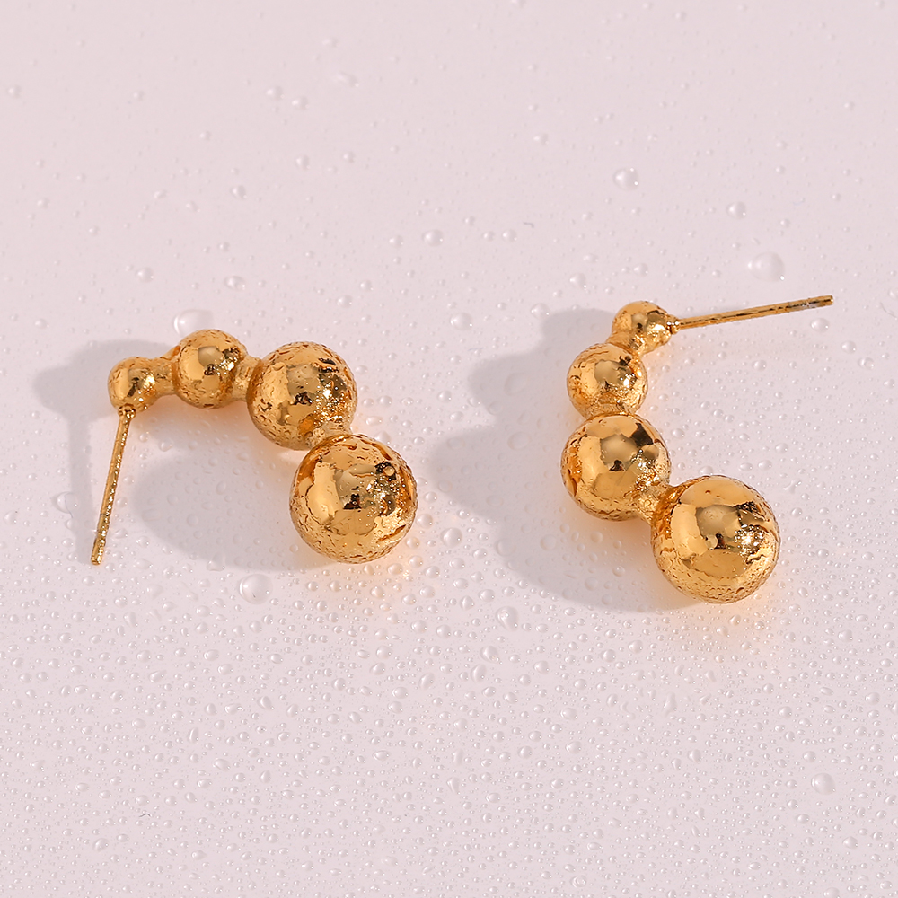 1 Pair Simple Style Solid Color Plating Stainless Steel 18k Gold Plated Ear Studs display picture 12