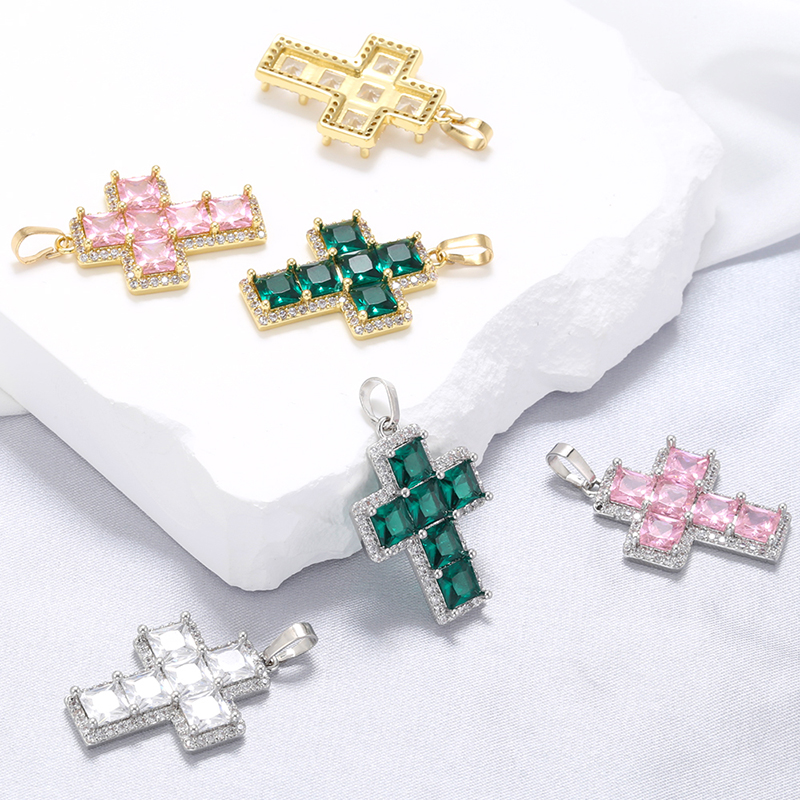 Glam Luxurious Shiny Cross 18k Gold Plated Zircon Copper Wholesale Pendants display picture 8