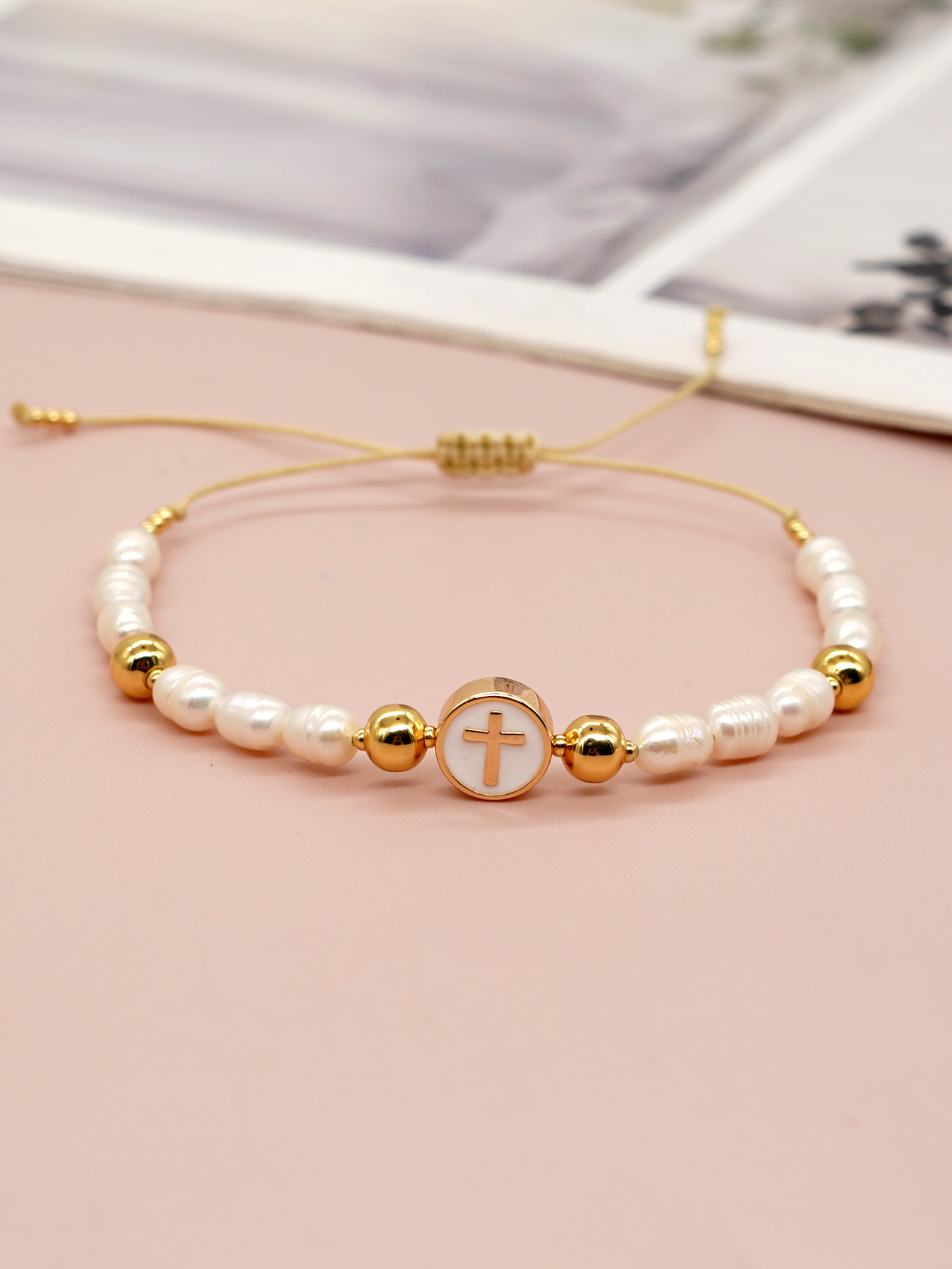 Elegant Cross Star Heart Shape Freshwater Pearl Brass Bracelets display picture 6