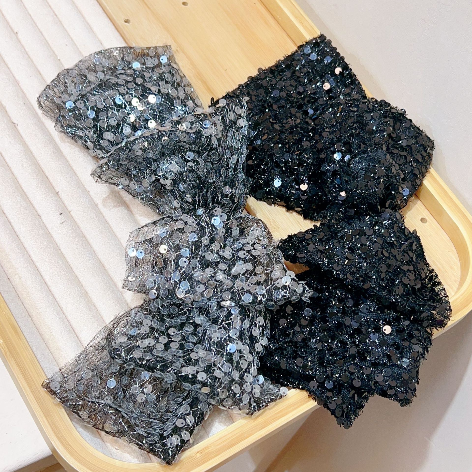 Glam Sweet Bow Knot Gauze Sequins Hair Clip display picture 3