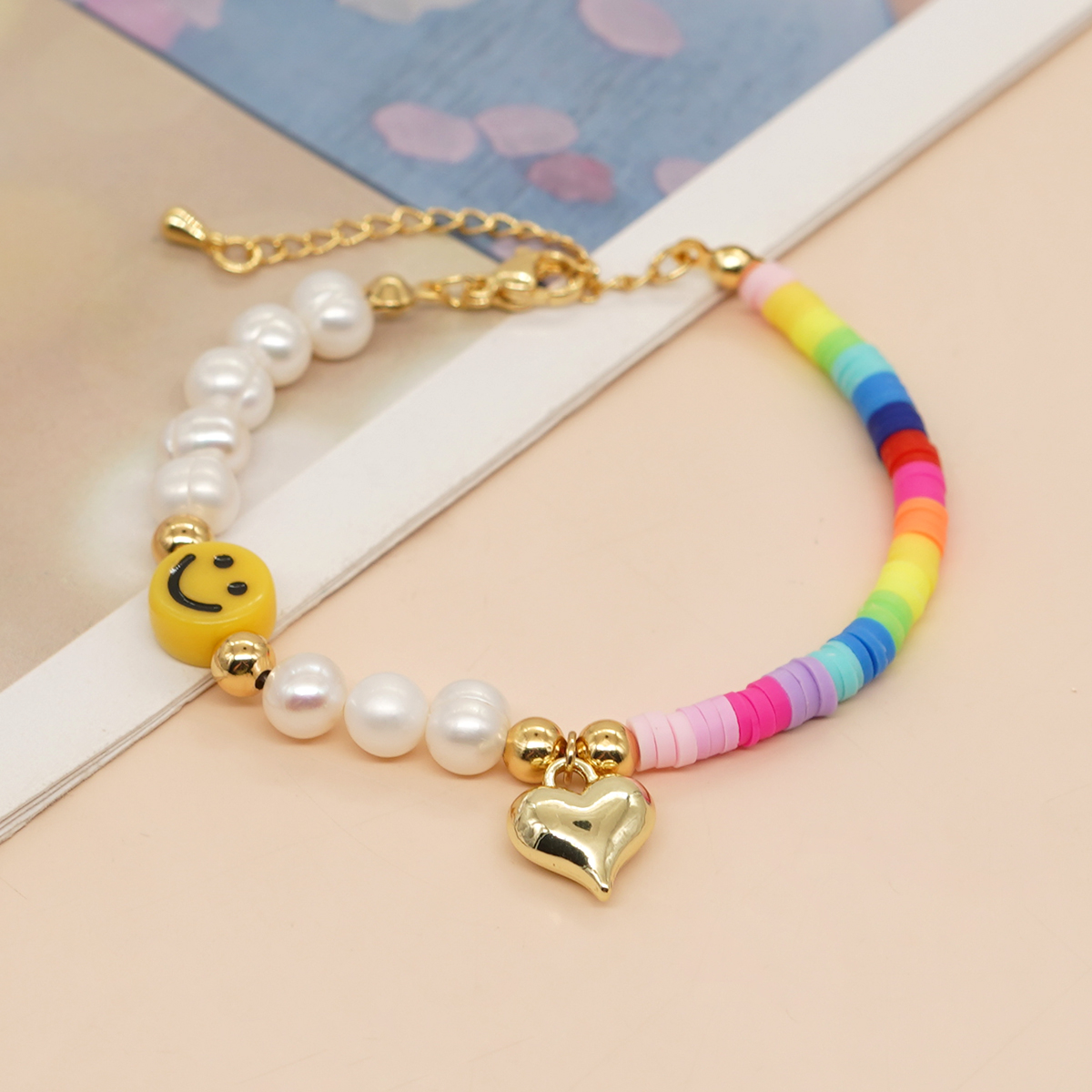 Mignon Forme De Cœur Smiley Fleur Perle D'eau Douce Argile Molle Perlé Bracelets display picture 2