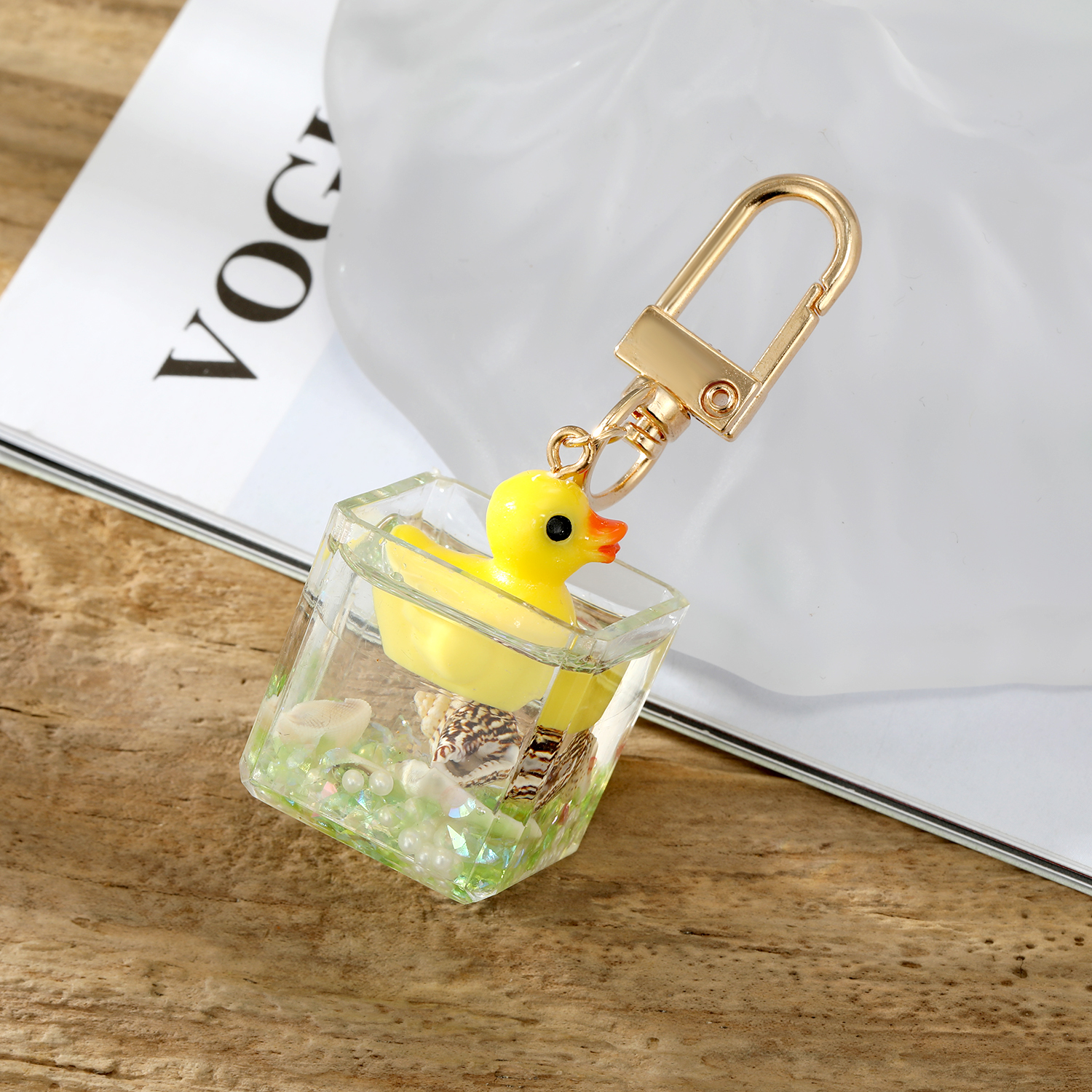 Casual Simple Style Animal Bear Duck Arylic Alloy Resin Bag Pendant Keychain display picture 3