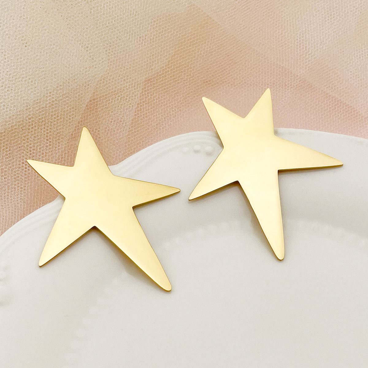 304 Stainless Steel 14K Gold Plated IG Style Modern Style Cool Style Plating Pentagram Rings Earrings display picture 2