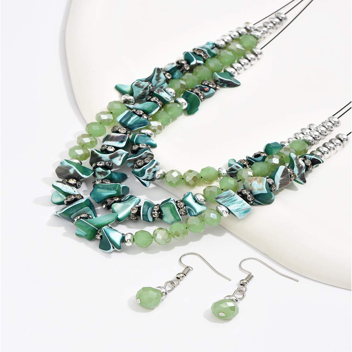 Elegant Irregular Resin Stainless Steel Plastic Crystal Wholesale Earrings Necklace display picture 4