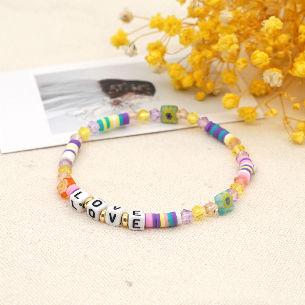 Romantic Simple Style Love Artificial Crystal Soft Clay Beaded Women's Bracelets display picture 5