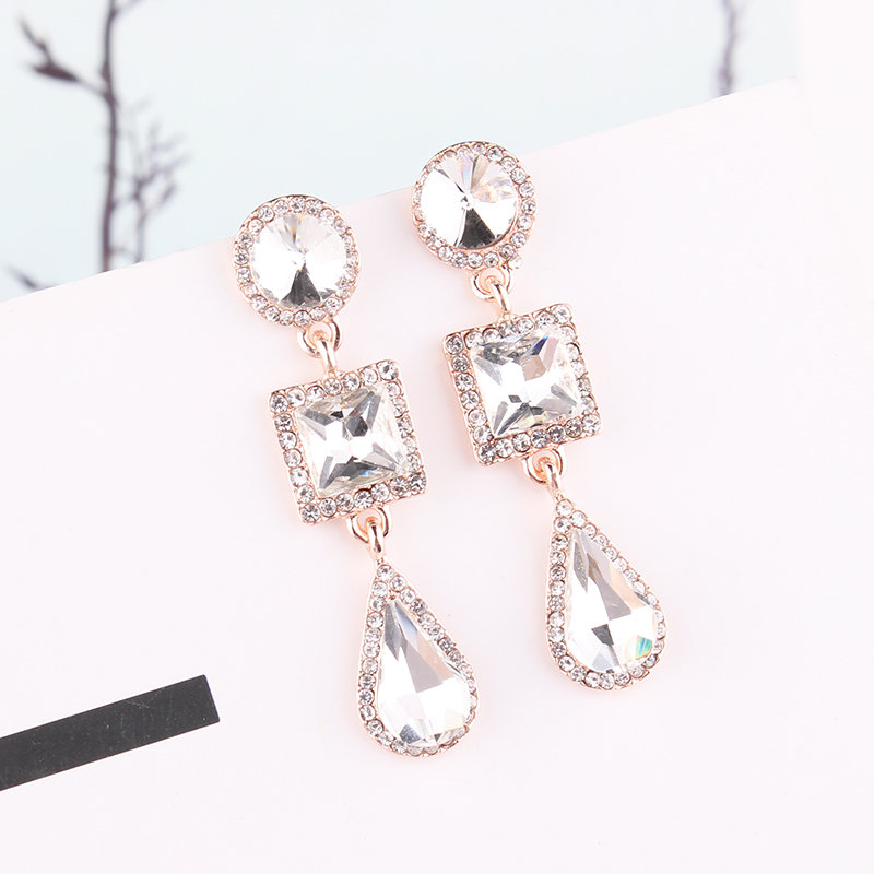 1 Pair Simple Style Shiny Round Square Water Droplets Inlay Alloy Crystal Rhinestones Drop Earrings display picture 6