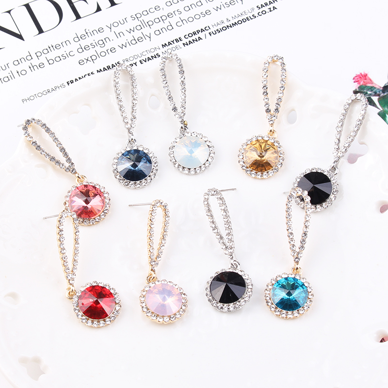 Streetwear Shiny Round Alloy Inlay Crystal Rhinestones Women's Drop Earrings display picture 4