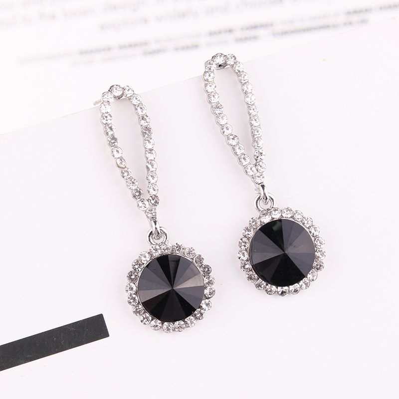 Streetwear Shiny Round Alloy Inlay Crystal Rhinestones Women's Drop Earrings display picture 2