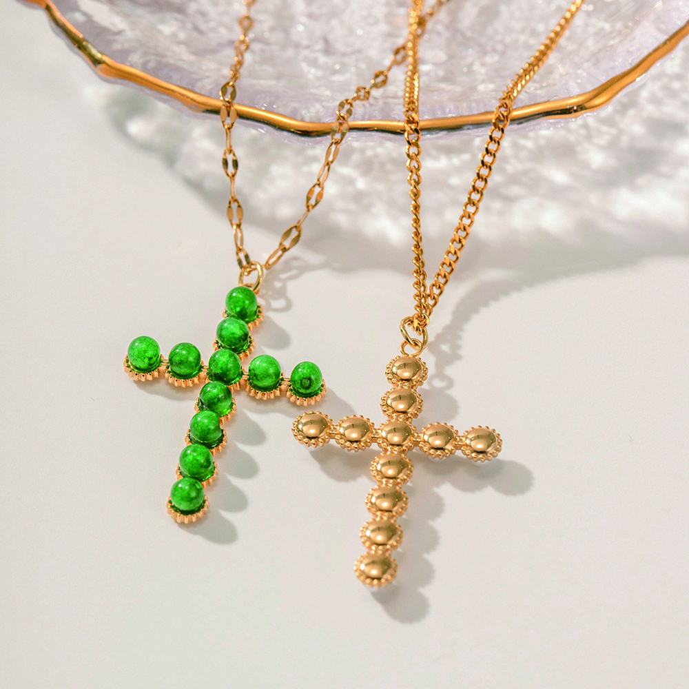 Modern Style Cross Stainless Steel Plating Inlay Pearl Stone 18k Gold Plated Pendant Necklace display picture 3