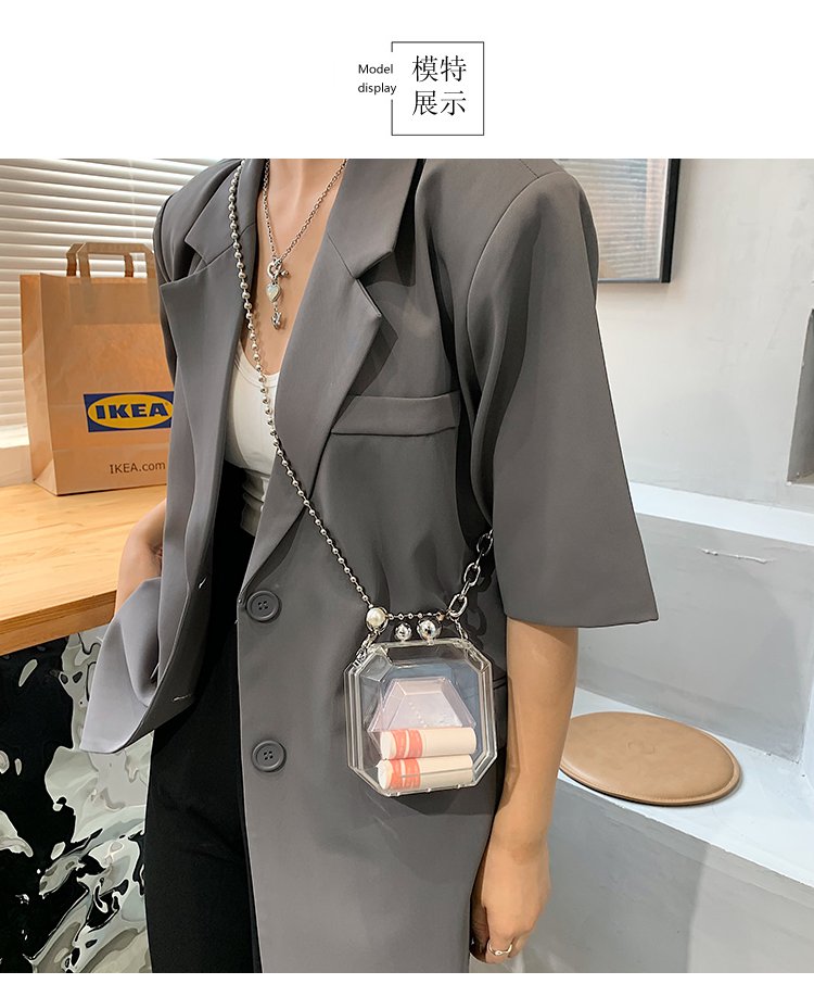 Women's Arylic Solid Color Streetwear Square Lock Clasp Shoulder Bag Crossbody Bag Chain Bag display picture 9