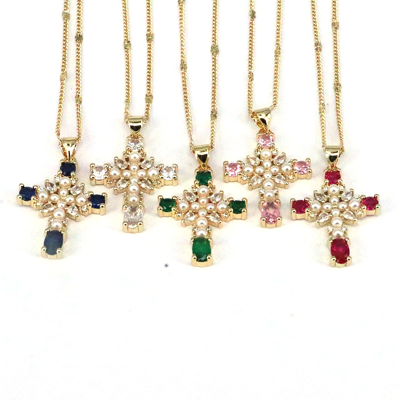 Hip-hop Retro Cross Copper Plating Inlay Zircon Gold Plated Pendant Necklace display picture 2