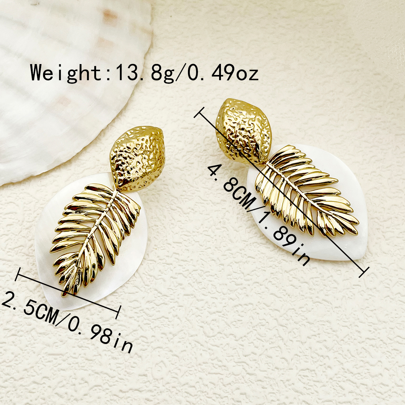 1 Pair Vintage Style Vacation Artistic Leaves Fish Bone Polishing Plating 304 Stainless Steel Shell Shell 14K Gold Plated Drop Earrings display picture 3