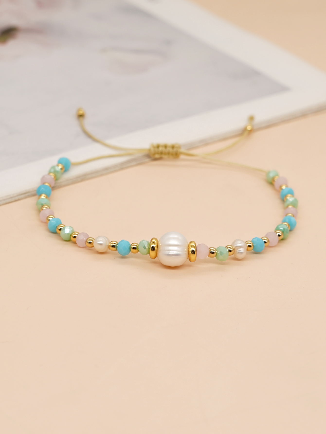 Sweet Colorful Artificial Crystal Freshwater Pearl Beaded Women's Bracelets display picture 10