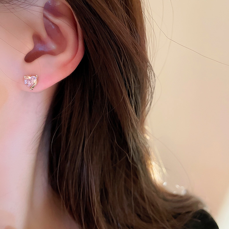 Style Simple Forme De Cœur Alliage Incruster Zircon Femmes Boucles D'oreilles display picture 9