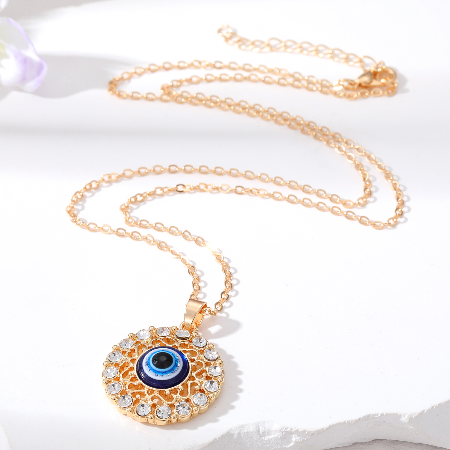 Wholesale Jewelry Simple Style Classic Style Round Alloy Pendant Necklace display picture 1