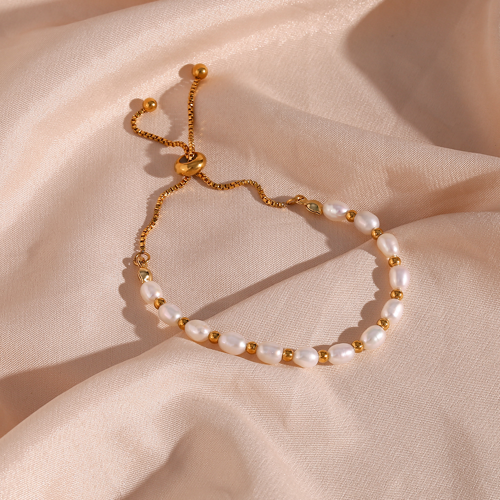 Wholesale Basic Simple Style Classic Style Round Freshwater Pearl 18k Gold Plated Bracelets display picture 1