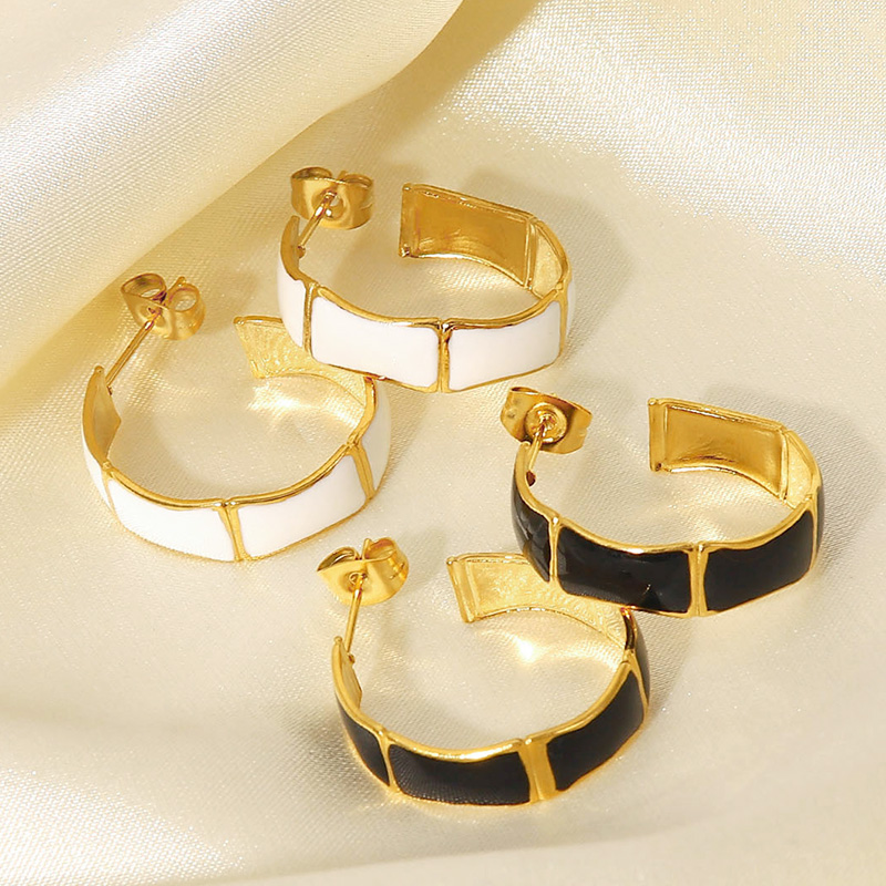 1 Pair Classic Style C Shape Enamel Plating Stainless Steel 18k Gold Plated Ear Studs display picture 4