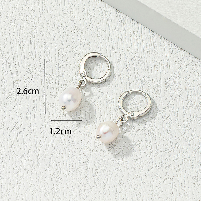 1 Pair Casual Commute Solid Color Alloy Freshwater Pearl Drop Earrings display picture 3